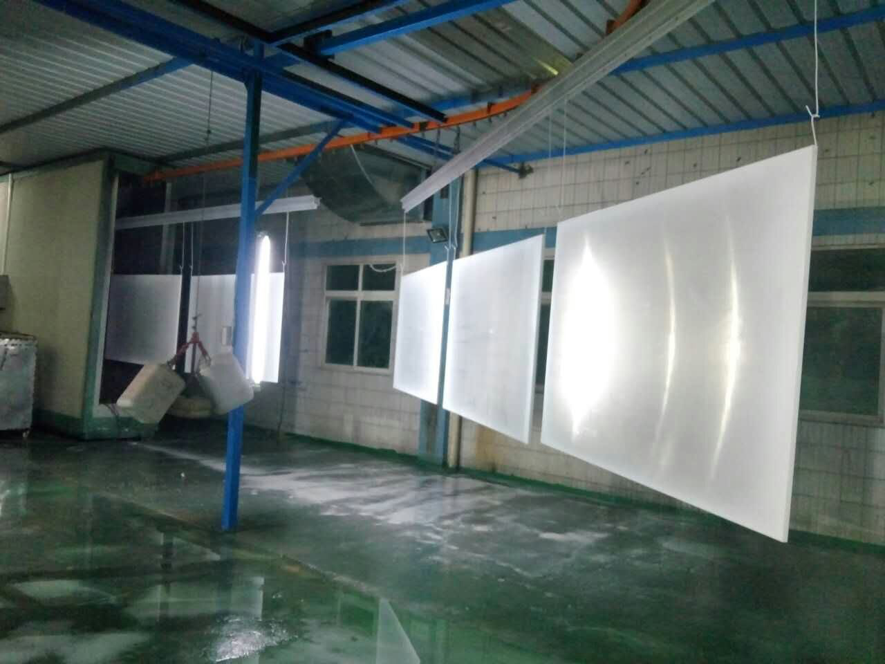 天津地鐵一號線水性環(huán)保涂料